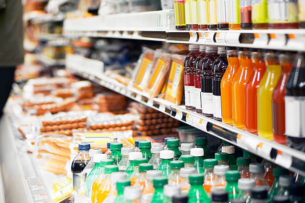 Etiquetas de productos alimenticios para imprimir; lata de producto con etiqueta color anaranjada